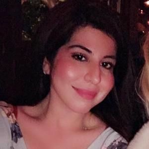 Meet your Posher, Carla